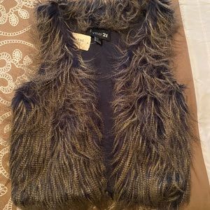 Faux women's fur vest